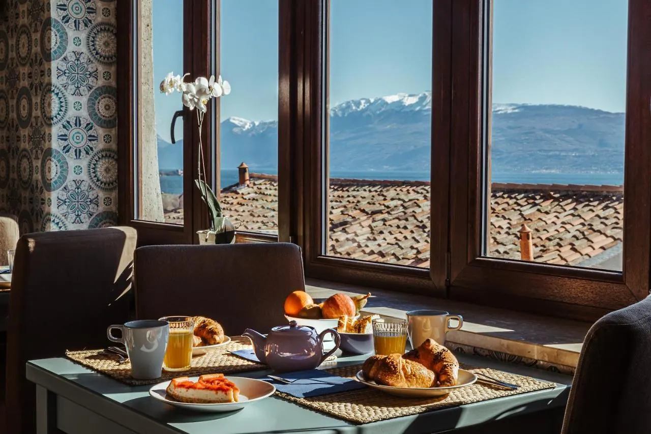 Antico Borgo B&B Con Spa - Adults Only Manerba del Garda Italy