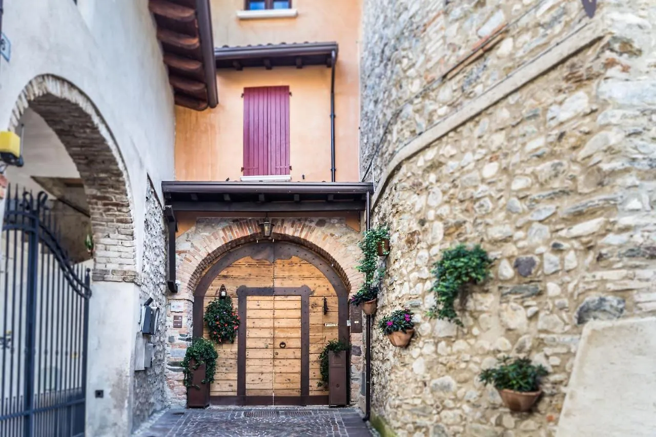 Antico Borgo B&B Con Spa - Adults Only Manerba del Garda Panzió